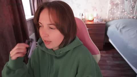 Snapshot of star_shopping chatting on 10/12/25, 08:57 Alice online show from 10/12/25, 08:57