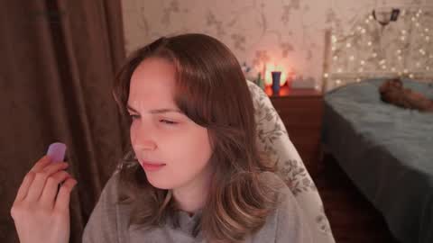 Snapshot of star_shopping chatting on 10/19/25, 12:17 Alice online show from 10/19/25, 12:17