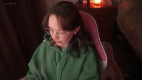 Snapshot of star_shopping chatting on 11/04/25, 12:37 Alice online show from 11/04/25, 12:37