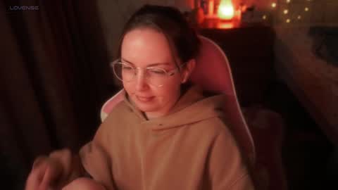 Snapshot of star_shopping chatting on 11/24/25, 09:03 Alice online show from 11/24/25, 09:03