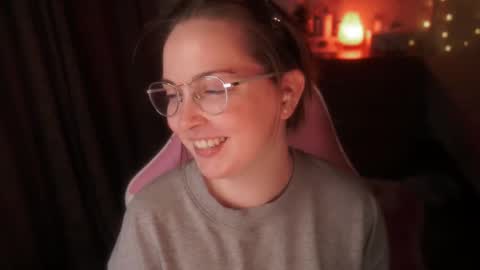 Snapshot of star_shopping chatting on 12/05/25, 12:19 Alice online show from 12/05/25, 12:19