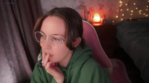 Snapshot of star_shopping chatting on 01/06/26, 06:22 Alice online show from 01/06/26, 06:22