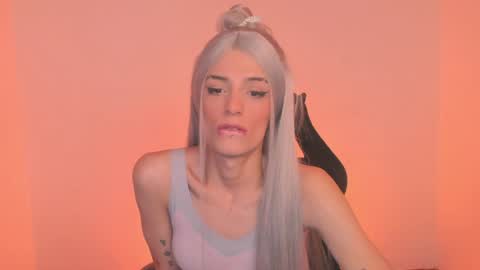 Snapshot of star_storm chatting on 01/10/25, 05:47 star_storm online show from 01/10/25, 05:47