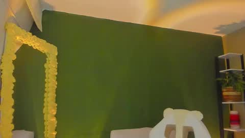 star_sub1 online show from 10/22/25, 07:35