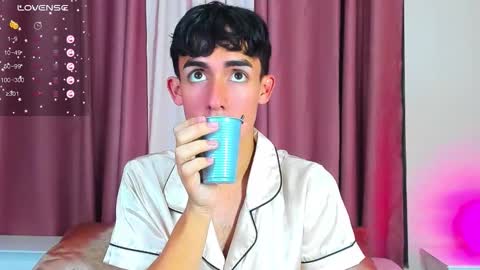 Ethan online show from 01/09/26, 12:41