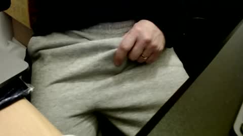 Snapshot of stargazer1069 chatting on 02/07/25, 08:22 stargazer1069 online show from 02/07/25, 08:22