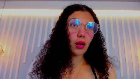 Snapshot of starkjoness chatting on 10/13/25, 01:55 Stark Jones online show from 10/13/25, 01:55