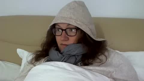starlagurl online show from 01/18/25, 11:00