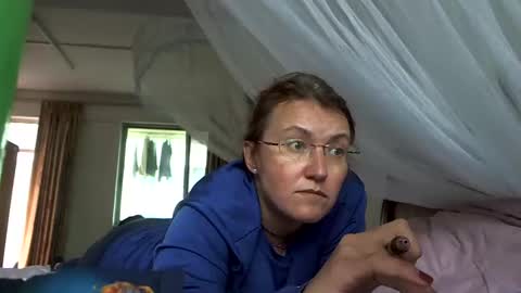 starlagurl online show from 02/15/25, 08:54