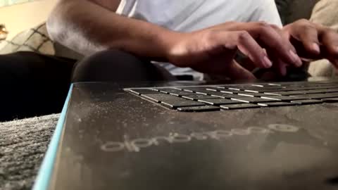 starr3095 online show from 12/20/24, 04:46