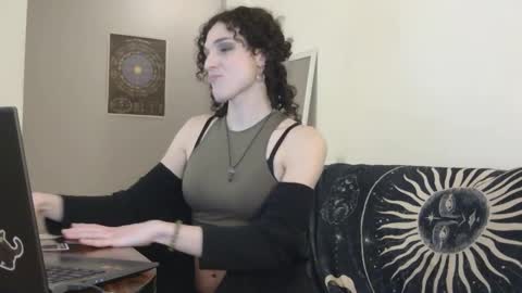 Evan online show from 03/05/26, 10:28