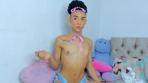 Snapshot of stassiebell chatting on 12/12/24, 06:57 stassiebell online show from 12/12/24, 06:57