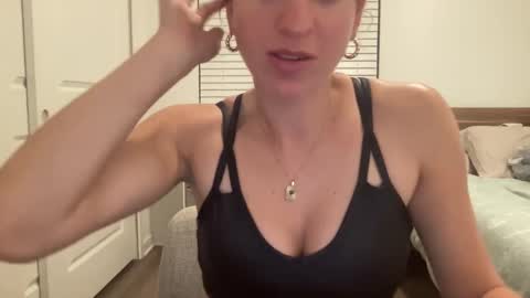 Stassiethatsororitygirl online show from 02/19/25, 12:03