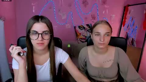 Snapshot of stasy_luna chatting on 06/17/26, 05:43 Stasy online show from 06/17/26, 05:43