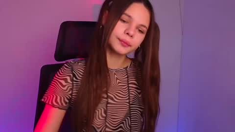 Stasy online show from 02/01/25, 10:05