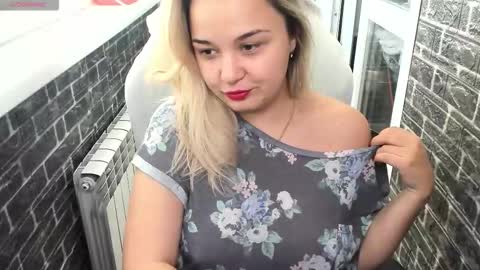 Snapshot of stasyasunshine chatting on 10/13/25, 03:28 stasyasunshine online show from 10/13/25, 03:28