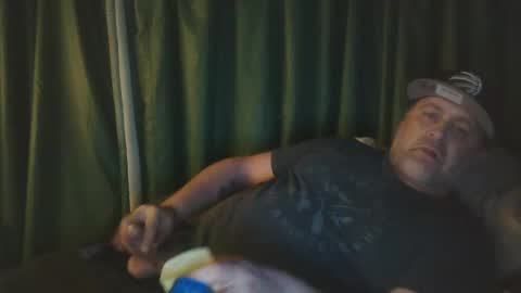 Snapshot of steelgodzill chatting on 02/20/26, 07:43 steelgodzill online show from 02/20/26, 07:43
