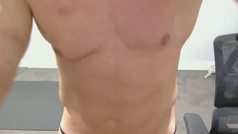 Snapshot of steelphysique chatting on 06/18/26, 08:46 SteelPhysique online show from 06/18/26, 08:46
