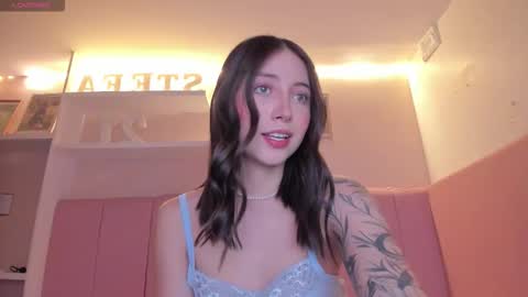 Stefa Gomez  online show from 12/21/25, 12:23