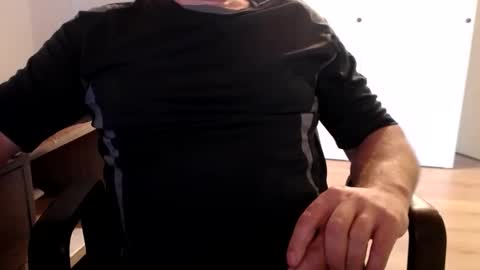 Snapshot of stefan2580 chatting on 09/25/25, 07:23 Stefan online show from 09/25/25, 07:23