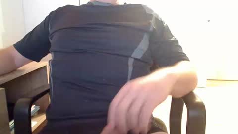 Snapshot of stefan2580 chatting on 10/30/25, 07:21 Stefan online show from 10/30/25, 07:21