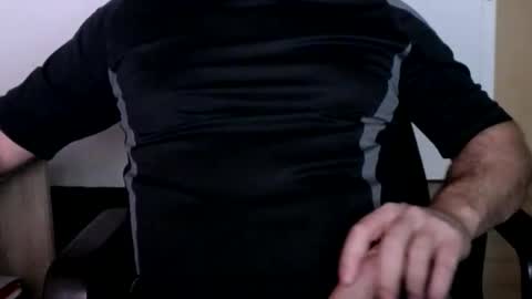 Snapshot of stefan2580 chatting on 12/16/25, 07:46 Stefan online show from 12/16/25, 07:46