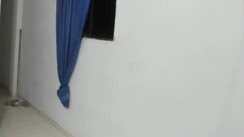 Snapshot of stefan_litleee chatting on 02/28/25, 01:47 julieth-cancer online show from 02/28/25, 01:47