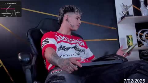 Wonder  online show from 02/07/25, 01:32