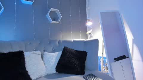 Stefania  online show from 03/04/25, 02:38