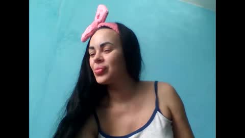 stefaniyax online show from 10/15/25, 08:47