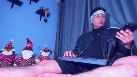 Stefann Salvatore online show from 12/30/24, 12:22