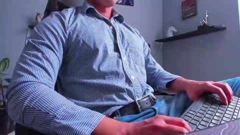 Snapshot of stefann_salvatore chatting on 04/23/26, 10:01 Stefann Salvatore online show from 04/23/26, 10:01