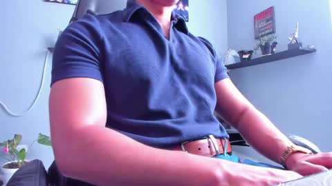 Snapshot of stefann_salvatore chatting on 05/16/26, 05:23 Stefann Salvatore online show from 05/16/26, 05:23