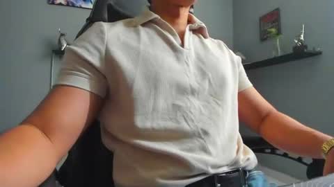 Snapshot of stefann_salvatore chatting on 08/03/26, 08:45 Stefann Salvatore online show from 08/03/26, 08:45