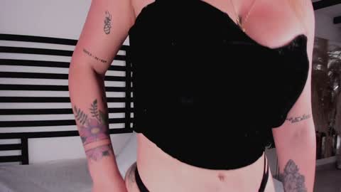 Stefanny   online show from 12/14/24, 03:58