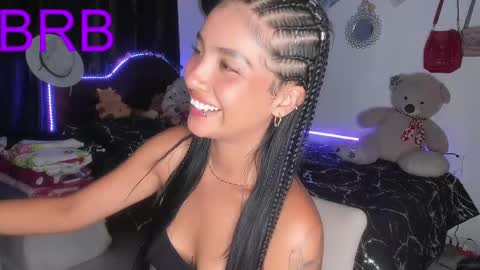 Im MiaIts my first day here  online show from 02/11/25, 04:11