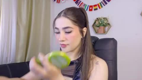 stefannycipriani_ online show from 06/26/26, 04:33