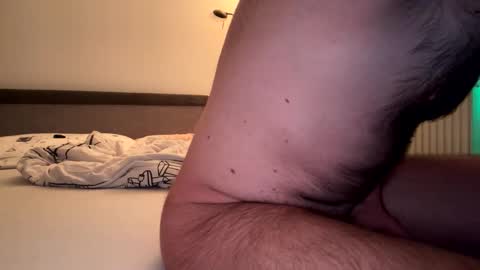 Snapshot of stefanomorelli chatting on 11/08/25, 09:35 stefanomorelli online show from 11/08/25, 09:35