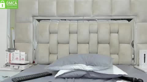 Stefany online show from 03/04/25, 11:00