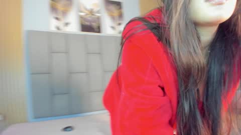 Stefany online show from 10/12/25, 12:48