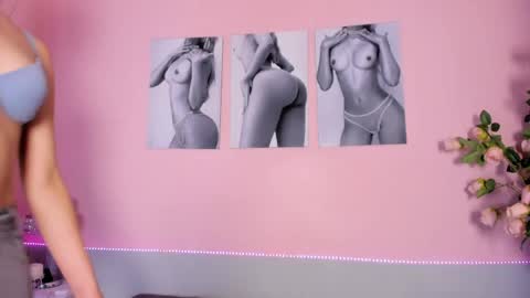 Stefany online show from 04/13/26, 11:27