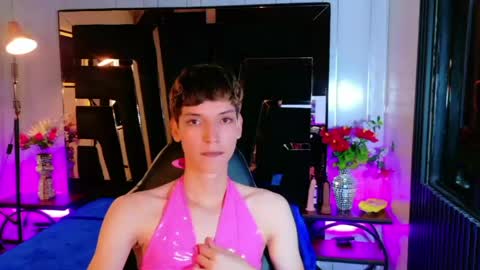 stefany piink online show from 04/21/26, 12:33