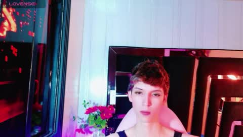 stefany piink online show from 05/18/26, 12:22
