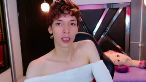 stefany piink online show from 06/10/26, 12:15