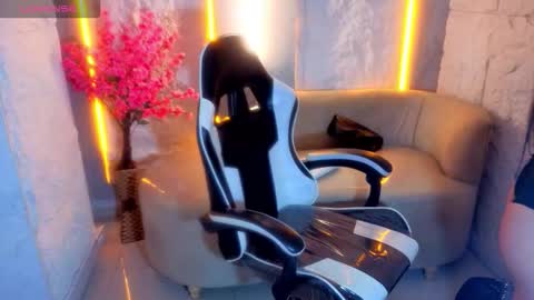 Online 800 to 1400 online show from 03/11/26, 08:59