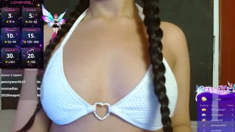 Stefanny lopez online show from 12/13/24, 11:34