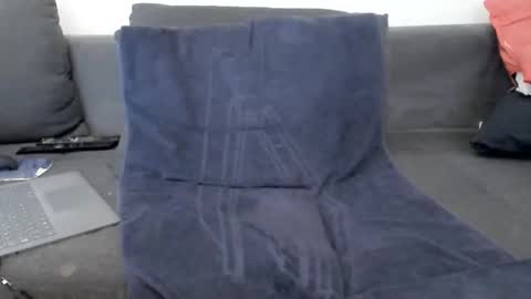 steff135 online show from 01/01/25, 10:21