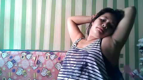 Snapshot of steffani_love chatting on 07/08/26, 01:32 steffani_love online show from 07/08/26, 01:32