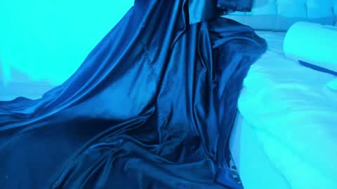 steffany_lopez_ online show from 02/06/25, 12:11