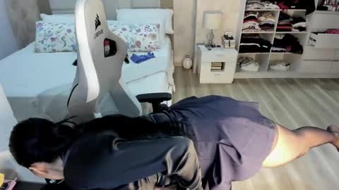 Snapshot of stefi_alizon chatting on 02/01/26, 03:16 Zuly online show from 02/01/26, 03:16